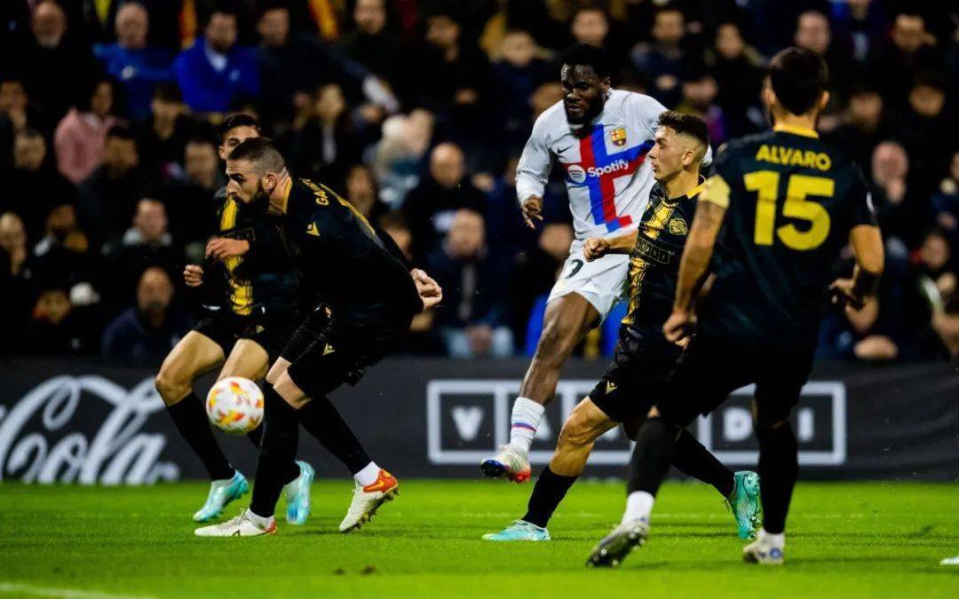 冲刺阶段体能课后，纽约尼克斯门线救险备战国王杯，目标明确，更衣室氛围转暖的简单介绍-九游网页版